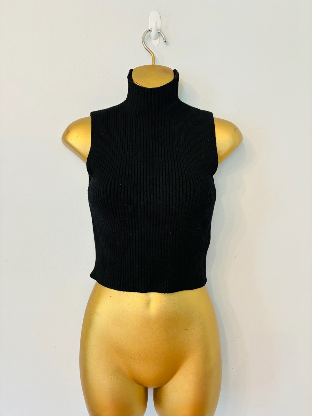 ZARA Black Ribbed Mock Neck Sleeveless Crop Top – 90s Minimalist – M